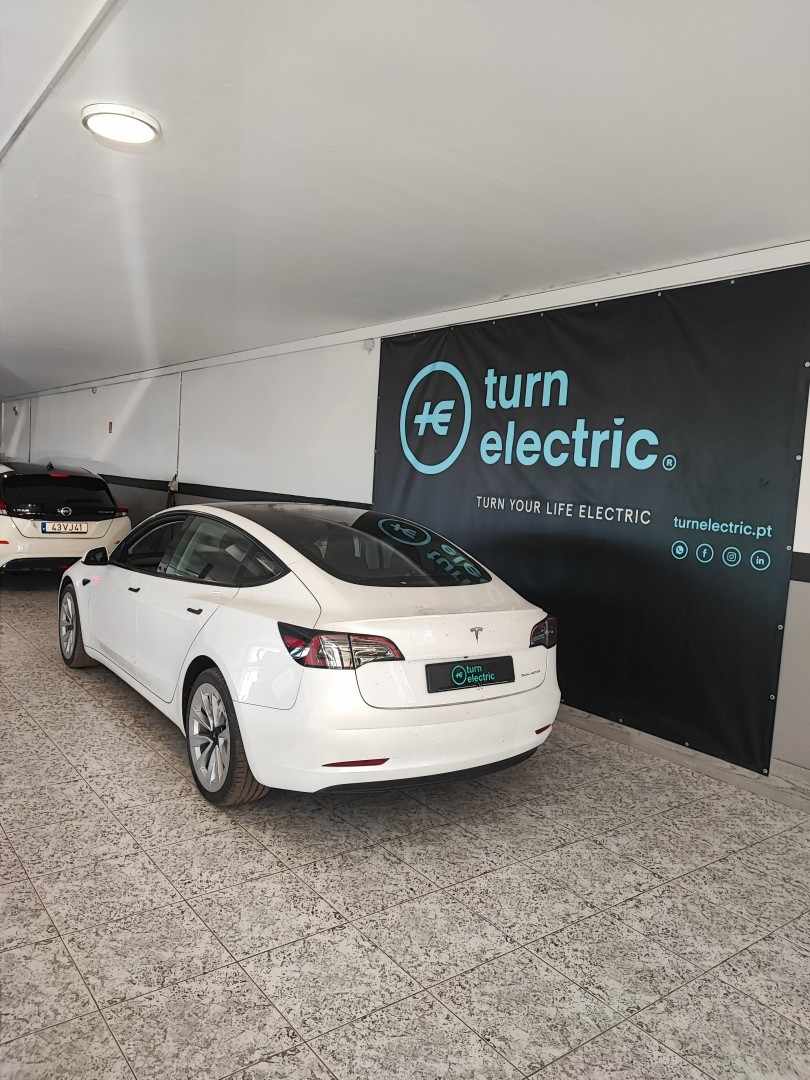 tesla-model-3-2023-eletrico-0cc