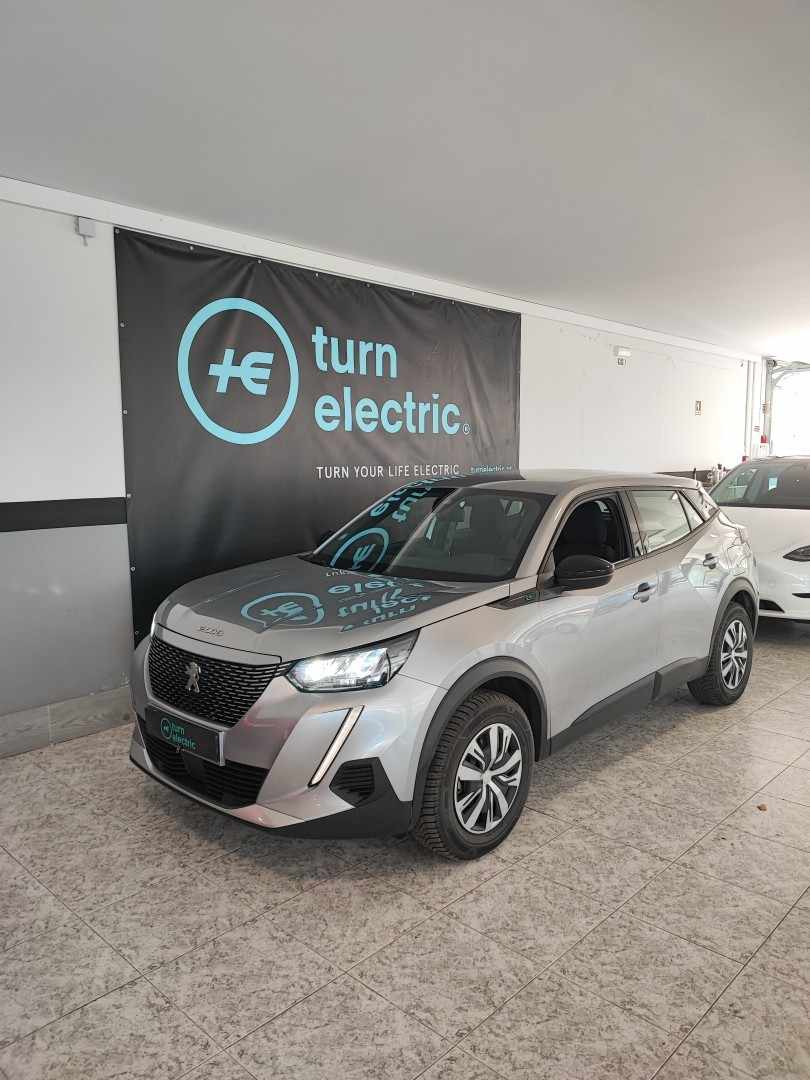 peugeot-e-2008-2023-eletrico-0cc