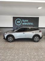 peugeot-e-2008-2023-eletrico-0cc