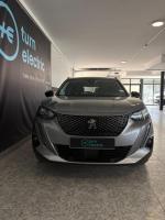 peugeot-e-2008-2022-eletrico-0cc