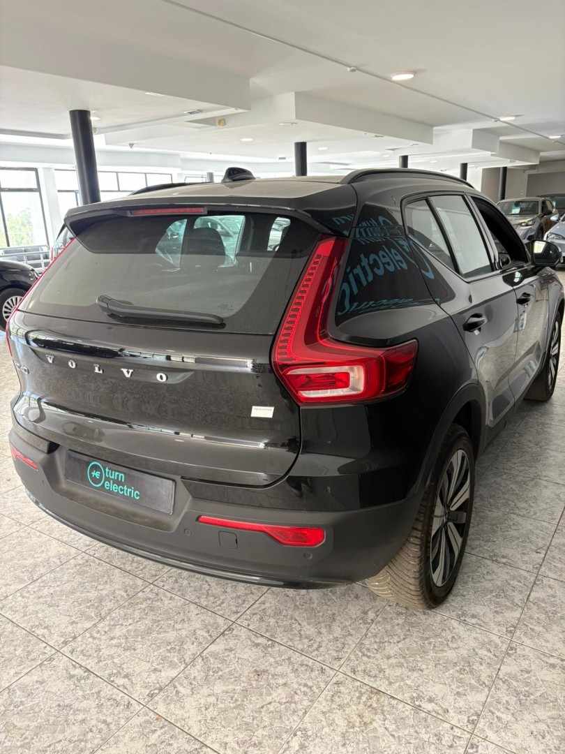 volvo-xc40-2023-eletrico-0cc