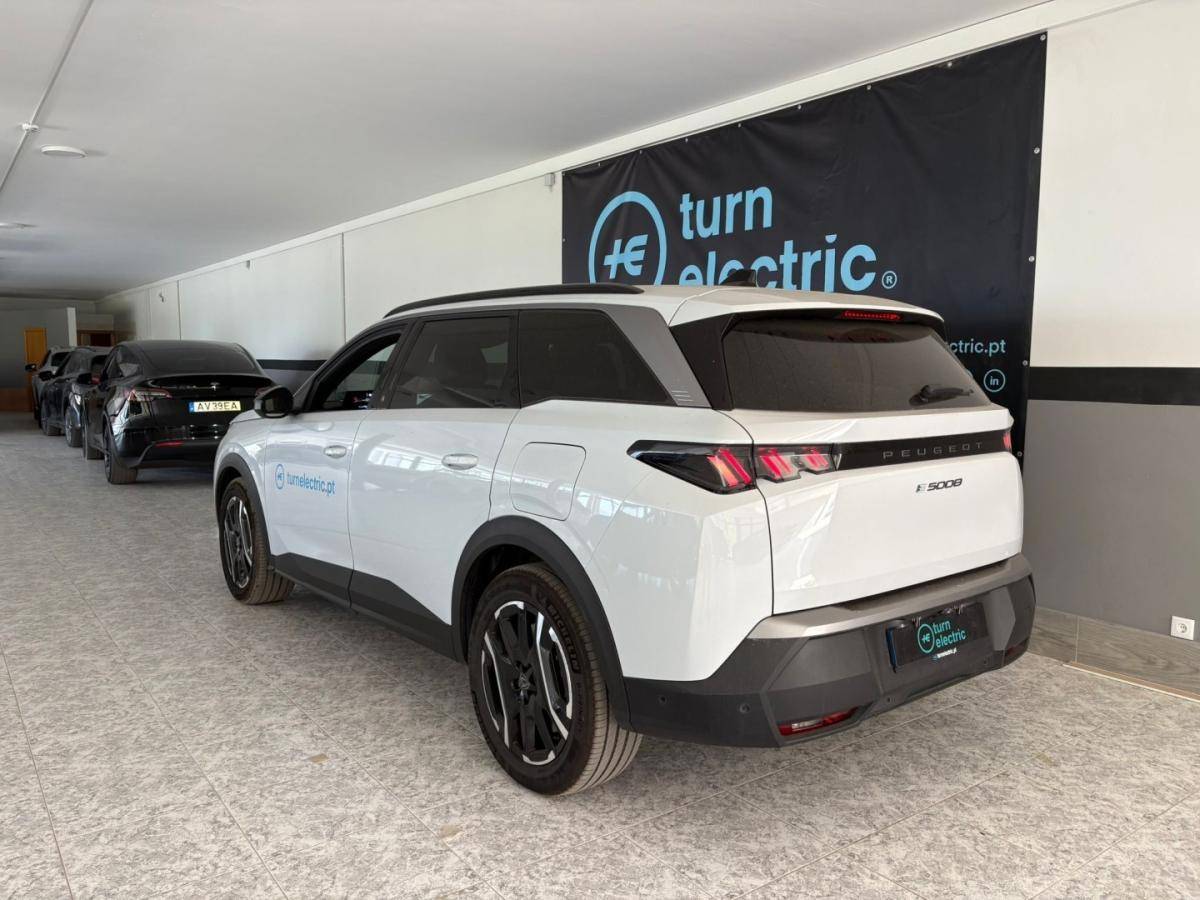 peugeot-5008-2024-eletrico-0cc