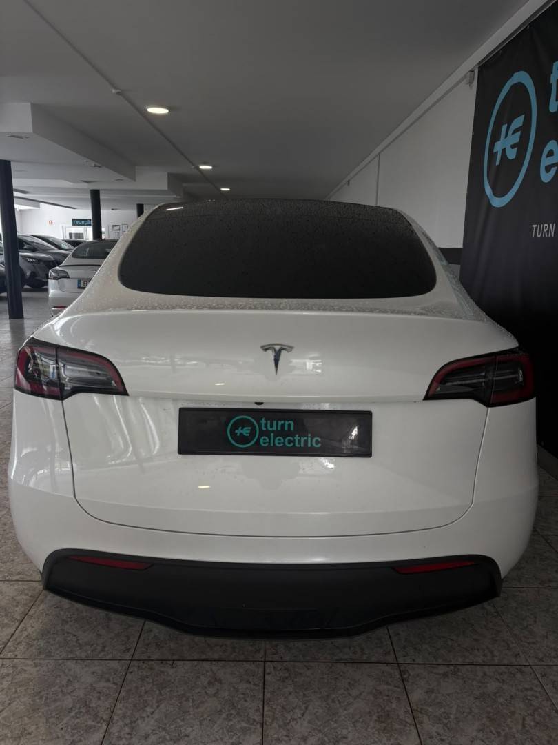 tesla-model-y-2024-eletrico-0cc