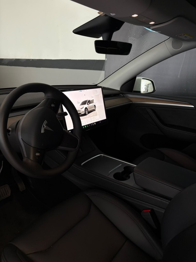 tesla-model-y-2024-eletrico-0cc