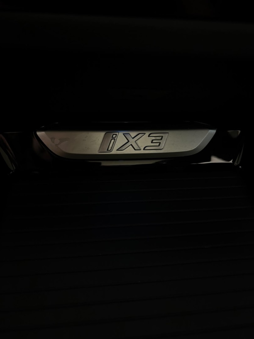 bmw-ix-2023-eletrico-560cc