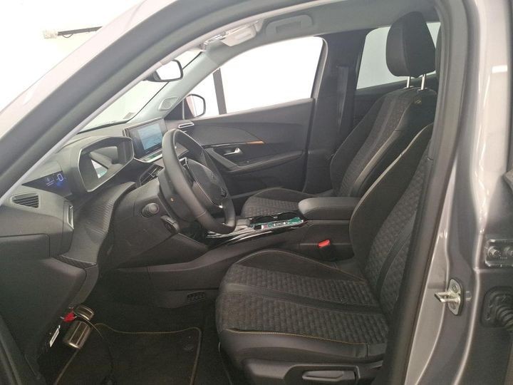 peugeot-e-2008-2022-eletrico-0cc