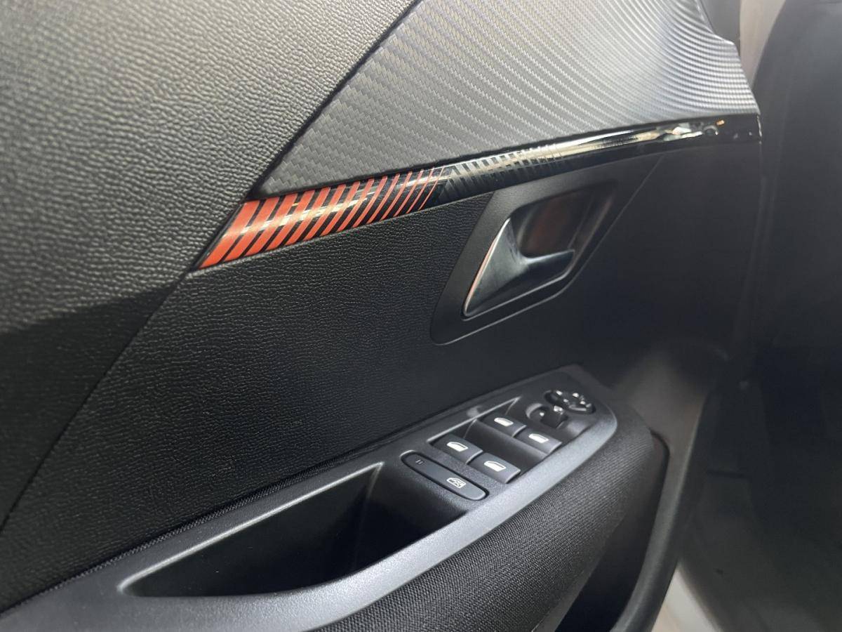 peugeot-208-2022-diesel-1499cc