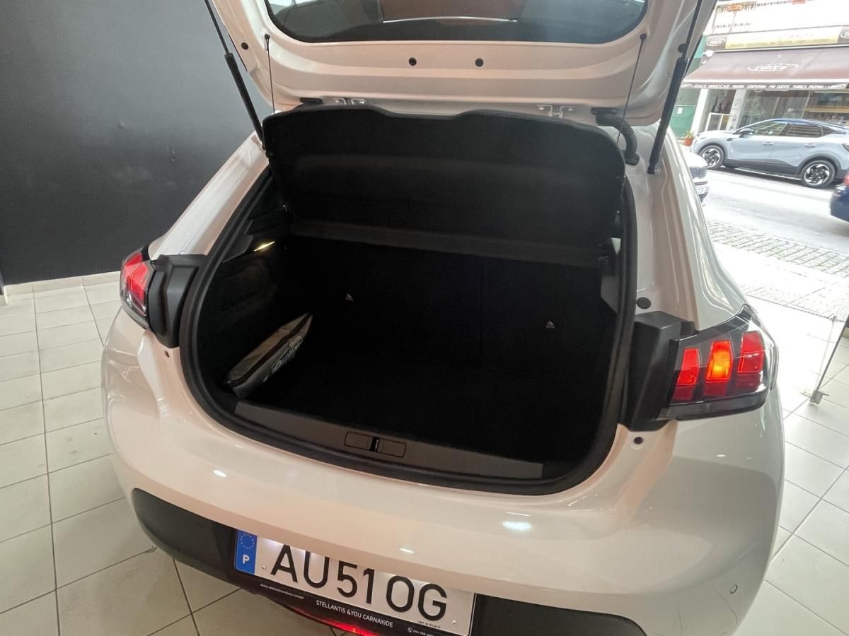 peugeot-208-2022-diesel-1499cc