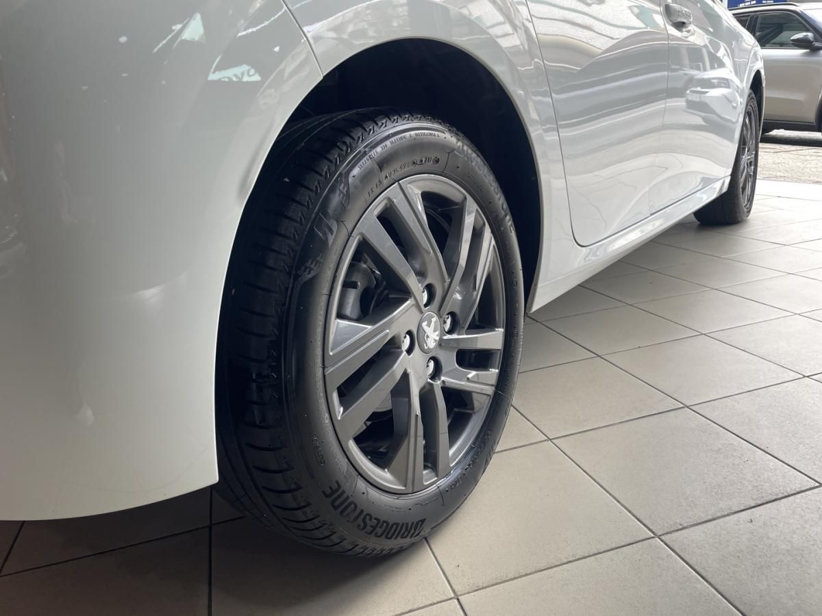 peugeot-208-2022-diesel-1499cc