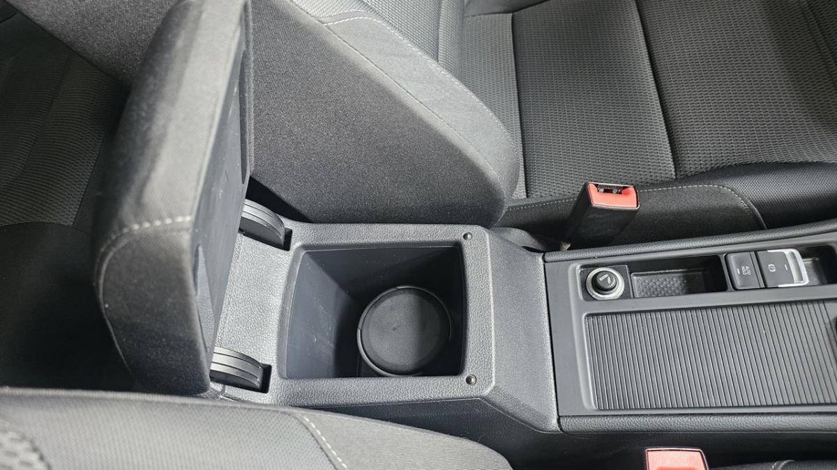 volkswagen-golf-2019-diesel-1598cc