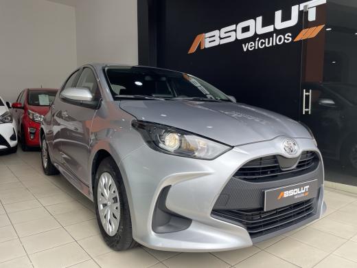 toyota-yaris-2021-gasolina-998cc