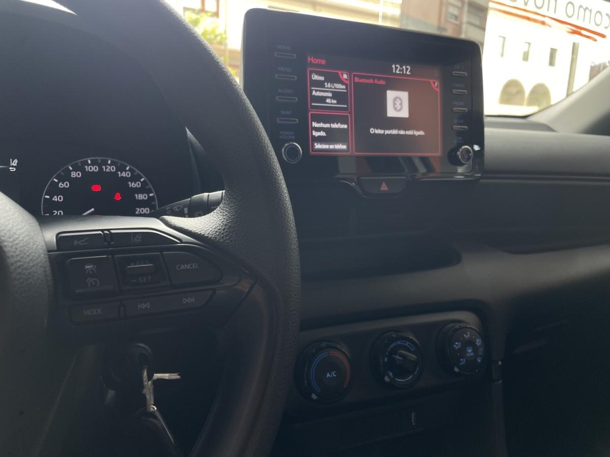 toyota-yaris-2021-gasolina-998cc