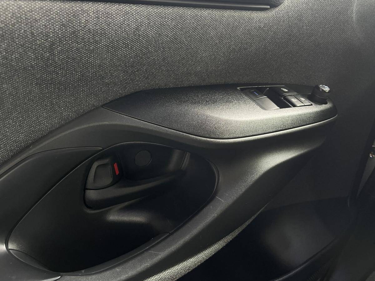toyota-yaris-2021-gasolina-998cc