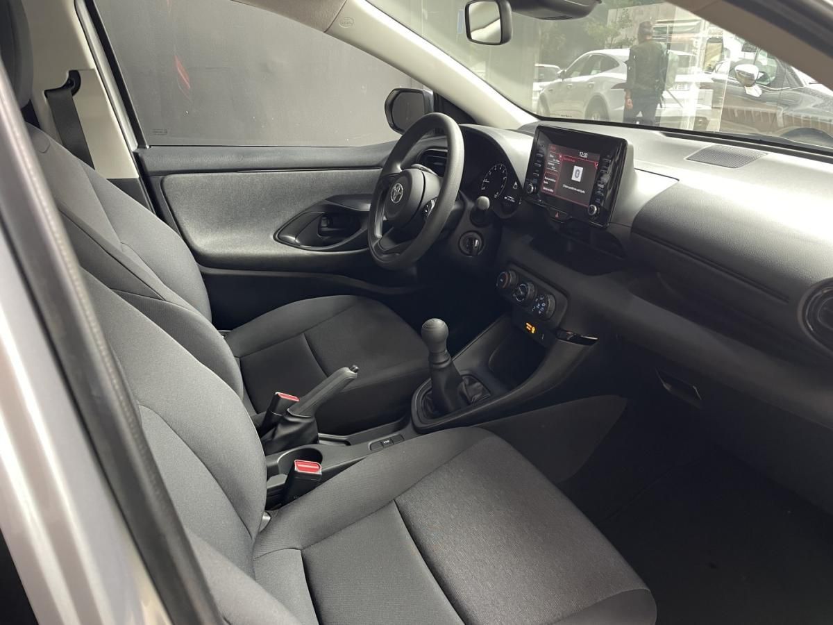 toyota-yaris-2021-gasolina-998cc