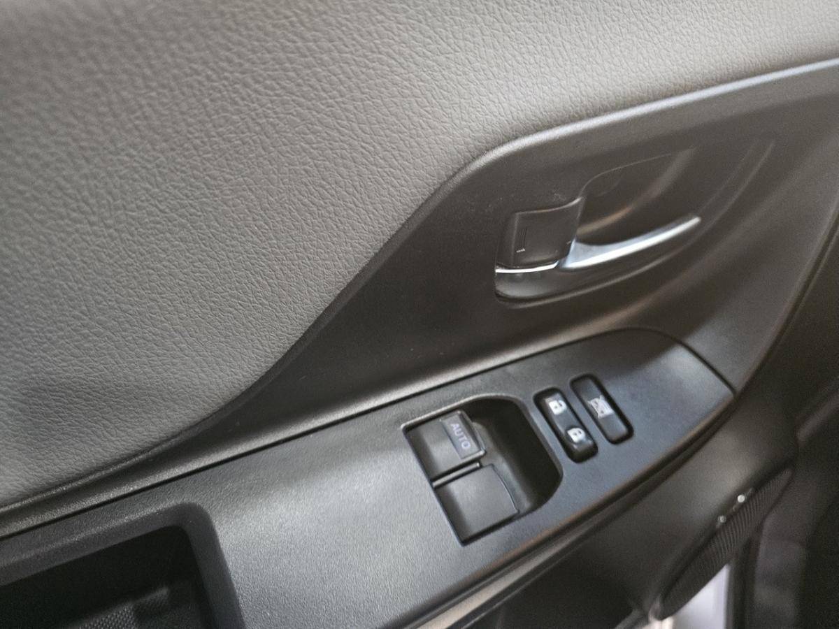 toyota-yaris-2020-gasolina-998cc