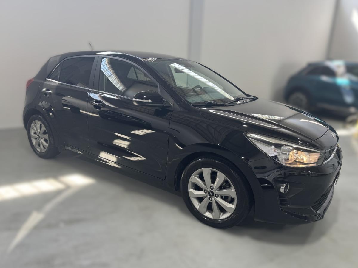 kia-rio-2022-gasolina-998cc