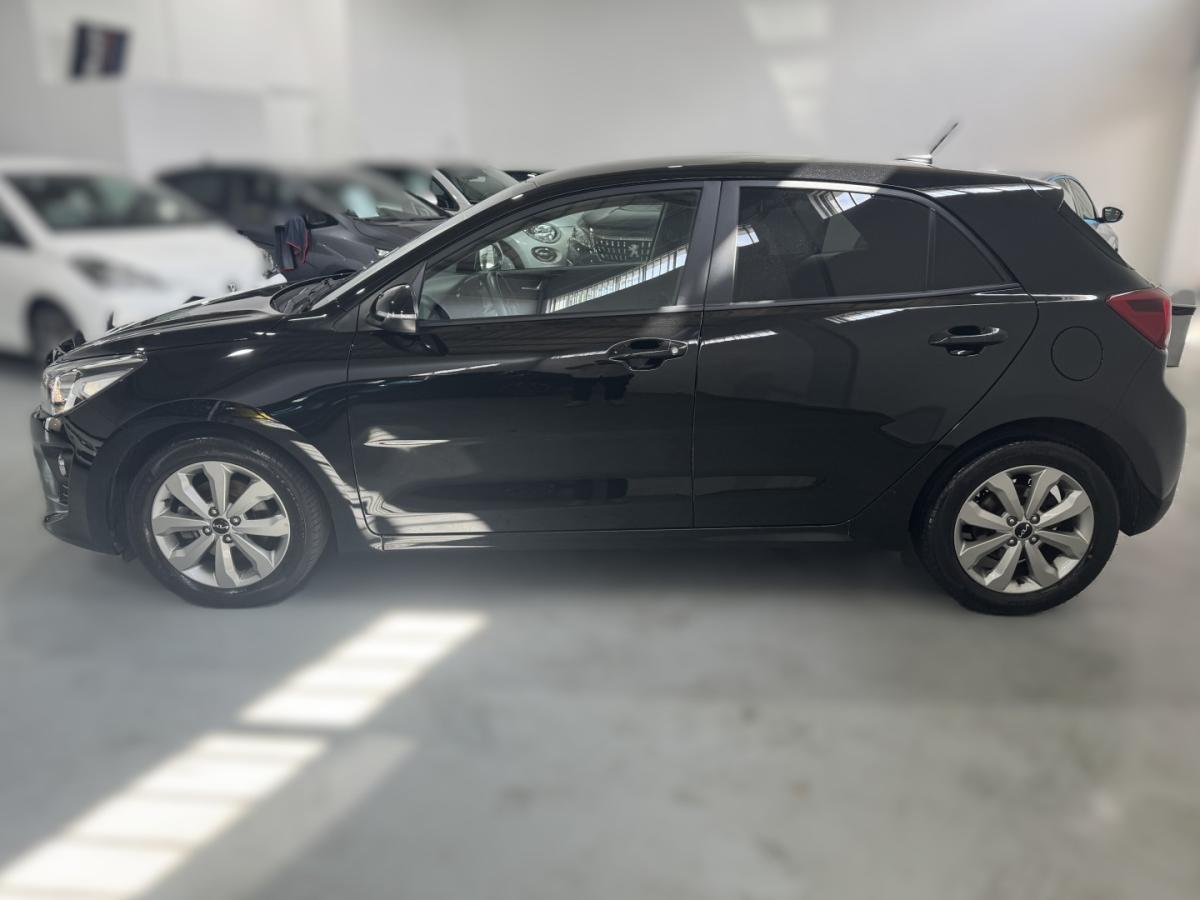 kia-rio-2022-gasolina-998cc