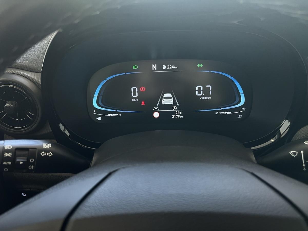 hyundai-i10-2025-gasolina-998cc