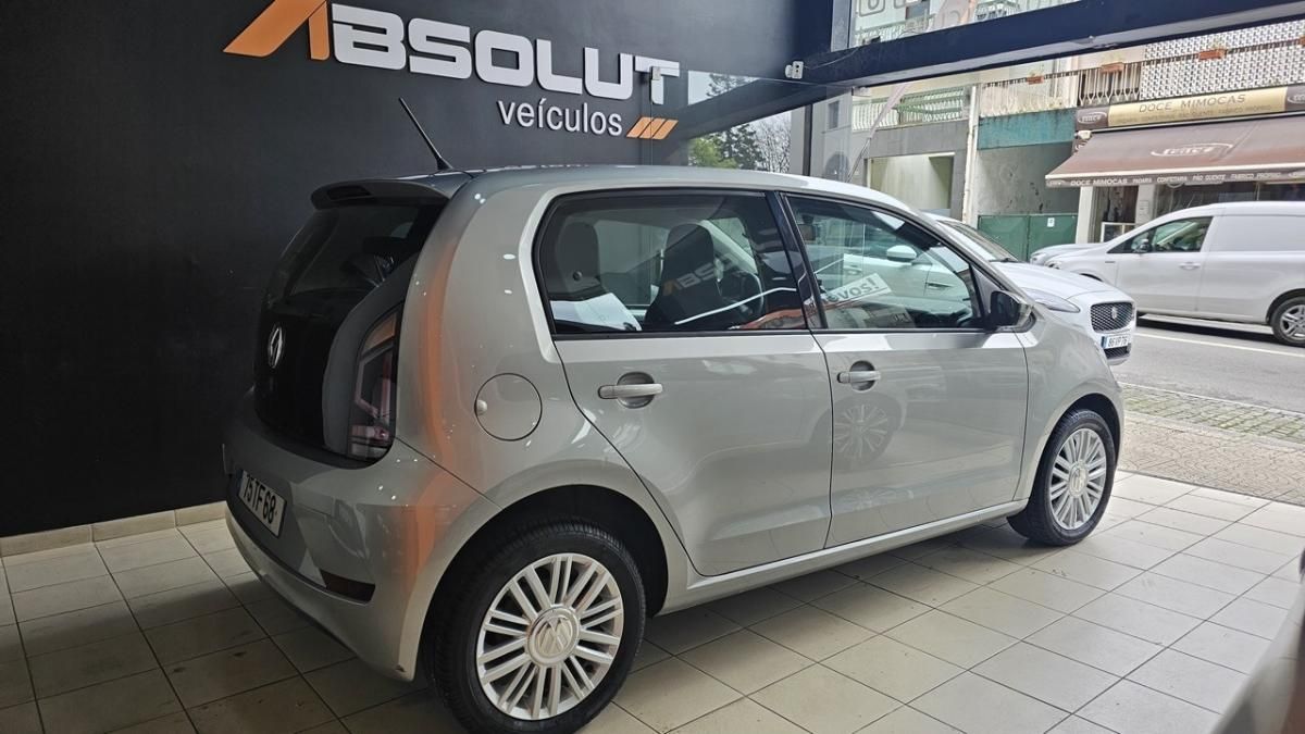 volkswagen-up-2017-gasolina-999cc