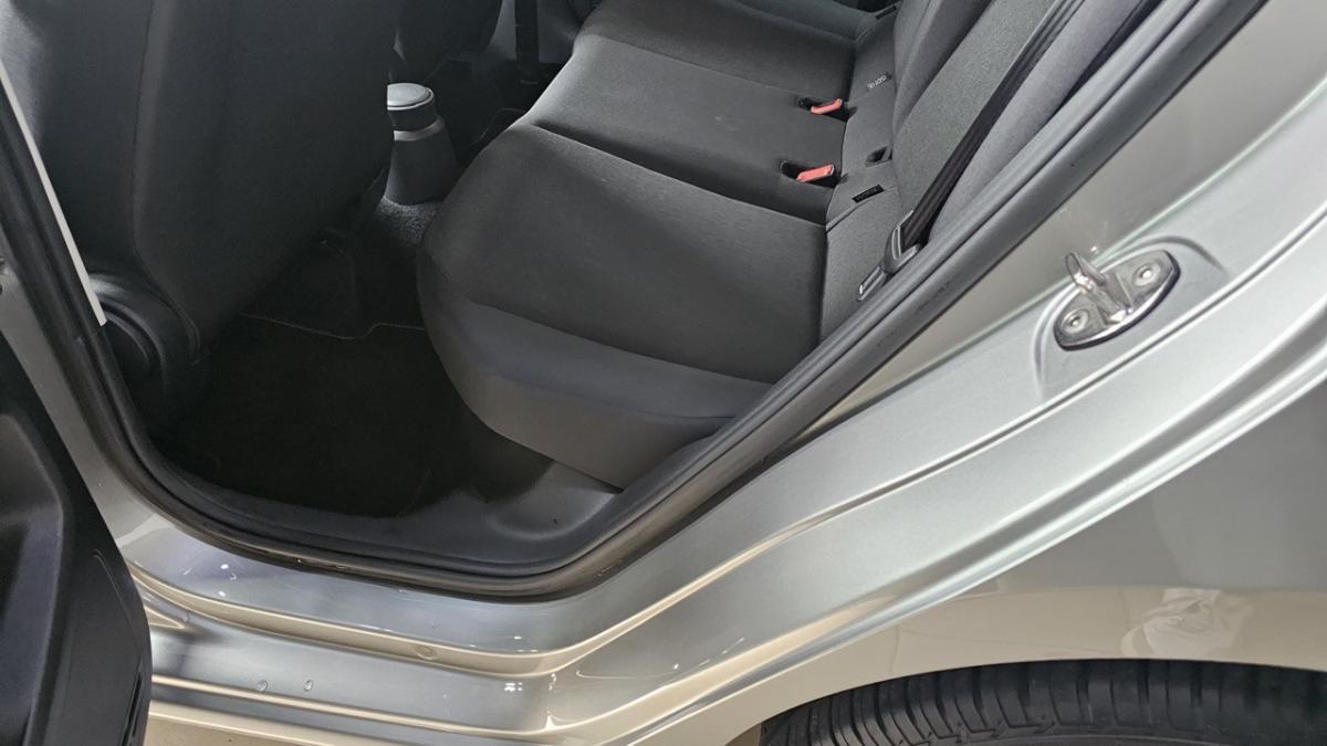 volkswagen-up-2017-gasolina-999cc