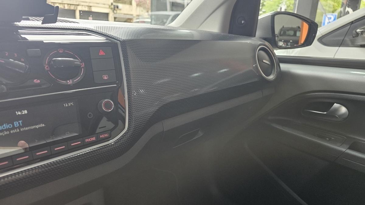 volkswagen-up-2017-gasolina-999cc