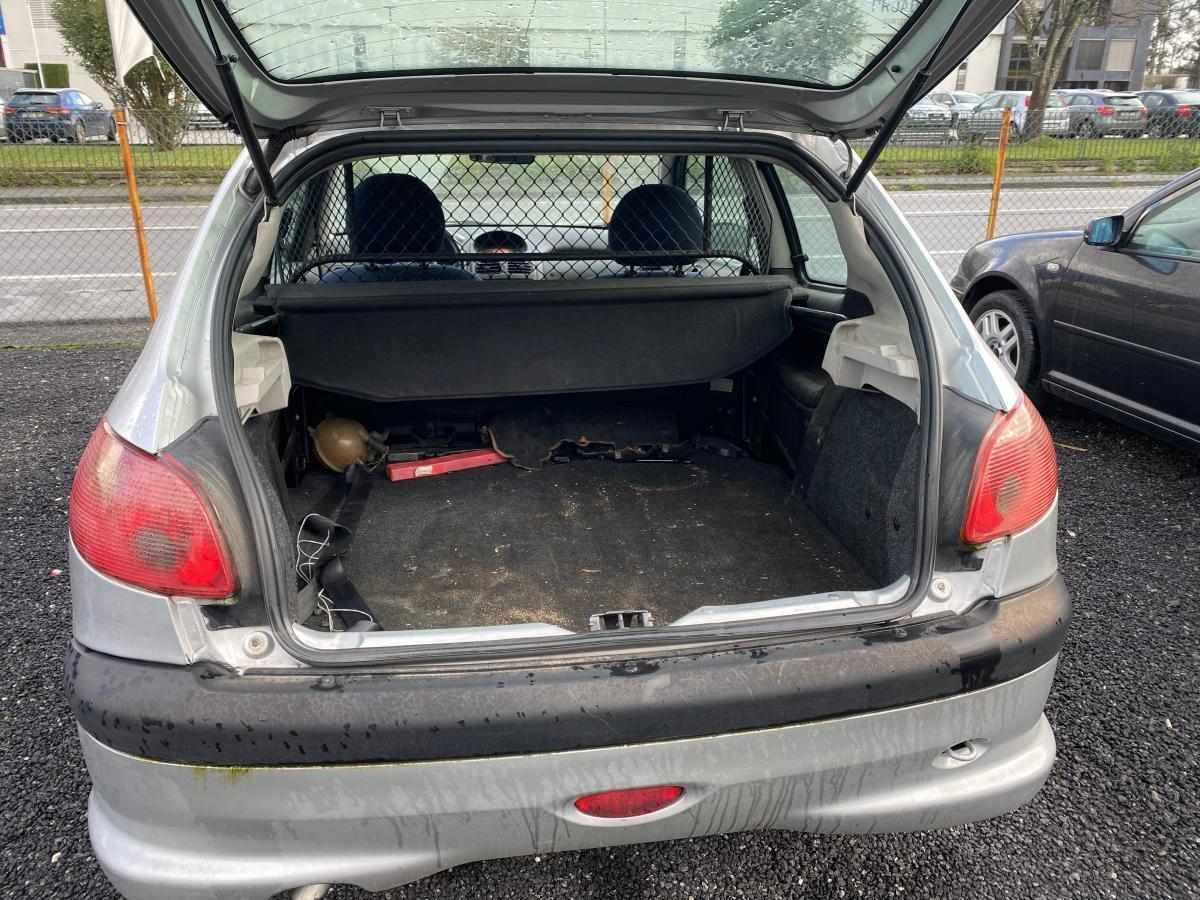 peugeot-206-1-4-hdi-2005-diesel-1398cc