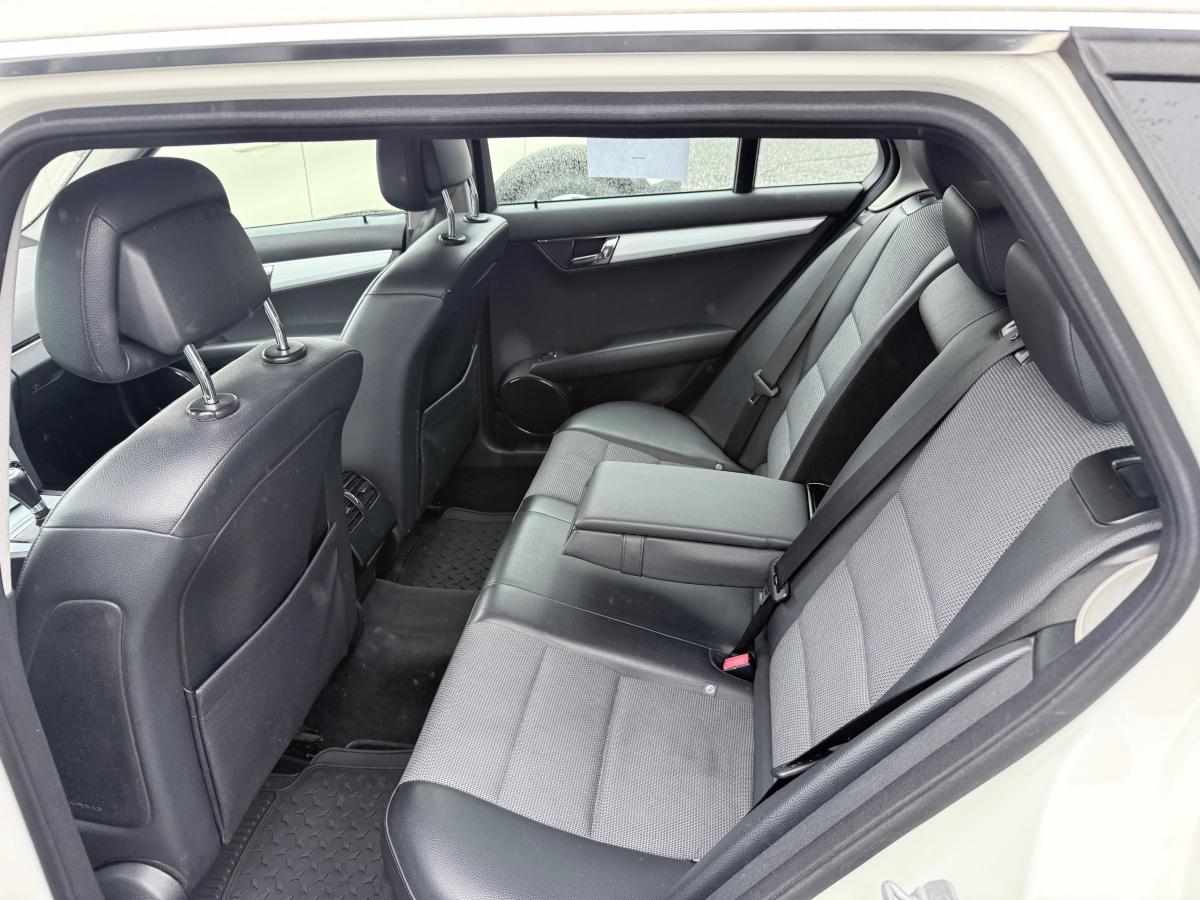 mercedes-benz-classe-c-c-220-cdi-2008-diesel-2148cc