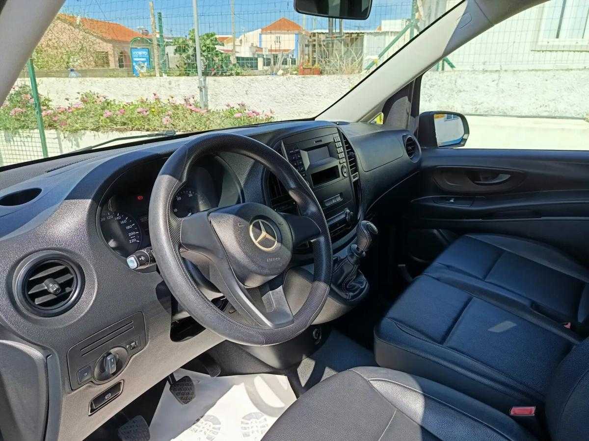 mercedes-benz-vito-109-cdi-2018-diesel-1598cc