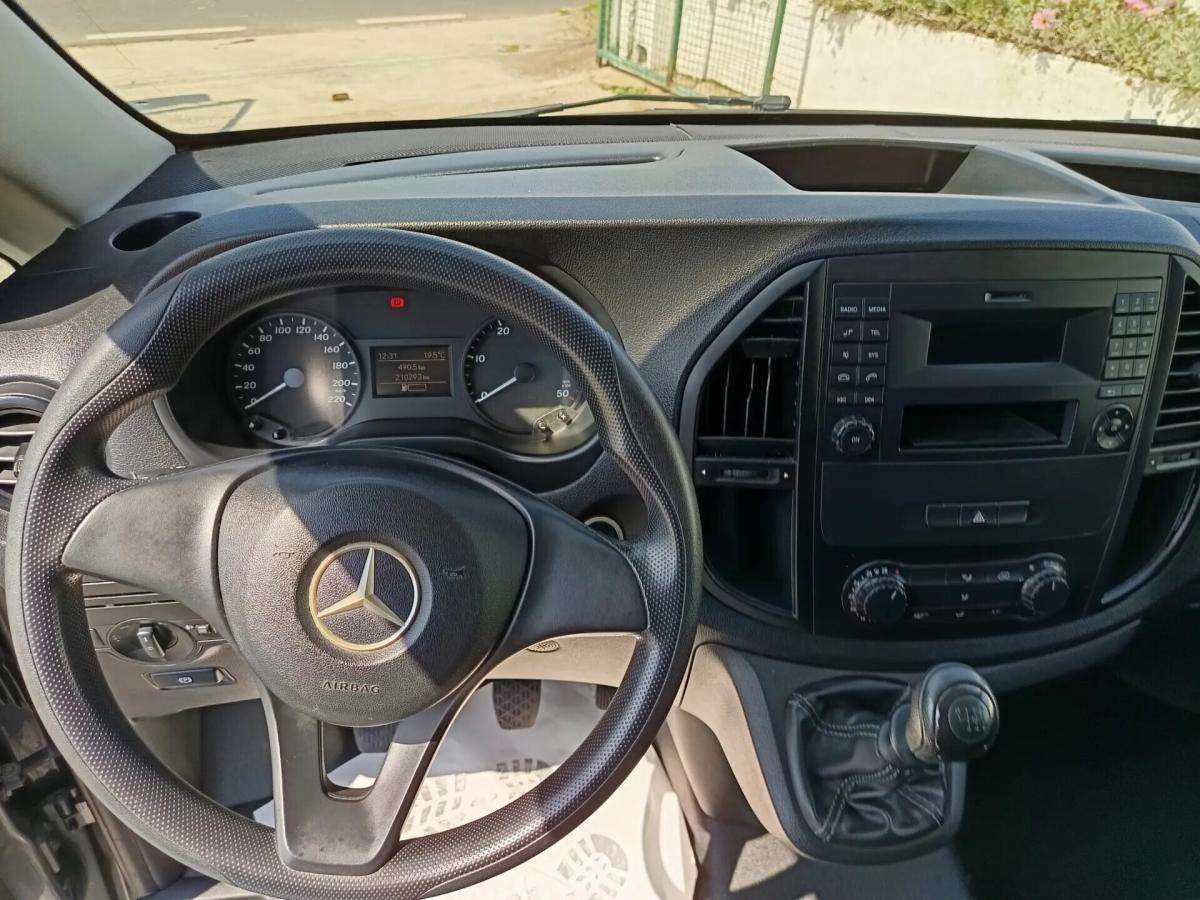 mercedes-benz-vito-109-cdi-2018-diesel-1598cc