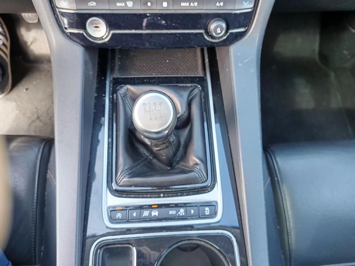 jaguar-f-pace-2016-diesel-1999cc