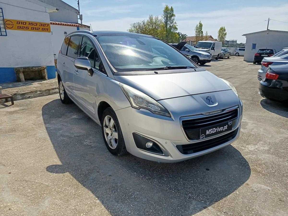 peugeot-5008-2014-diesel-1560cc