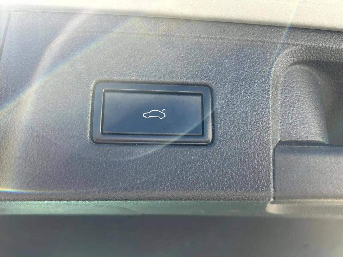 volkswagen-passat-variant-2015-diesel-1968cc