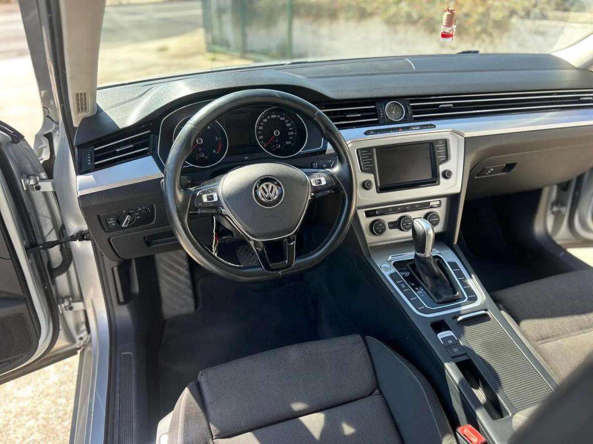 volkswagen-passat-variant-2015-diesel-1968cc