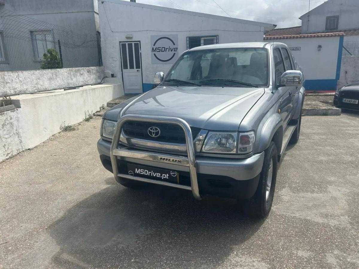 toyota-hilux-2002-diesel-2494cc