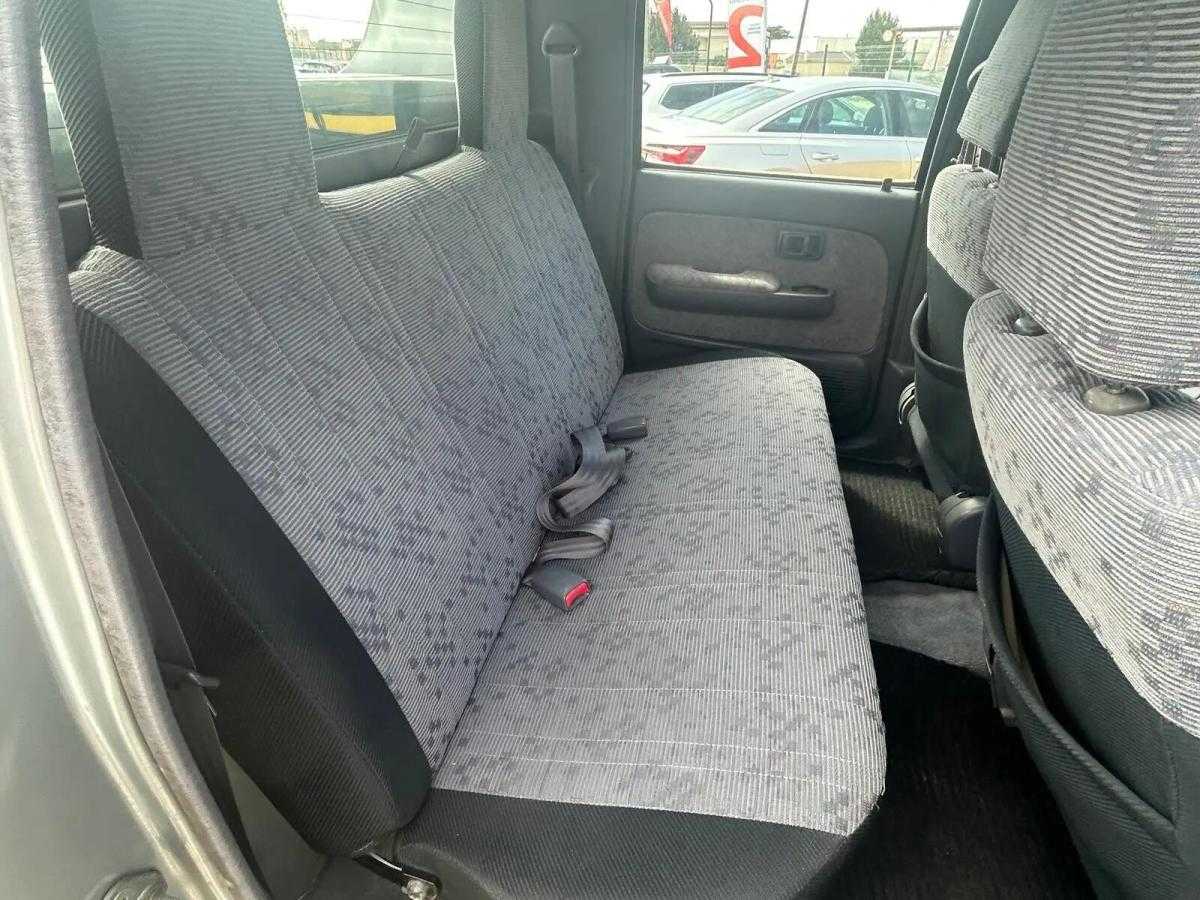 toyota-hilux-2002-diesel-2494cc