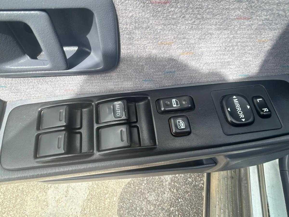 toyota-hilux-2002-diesel-2494cc