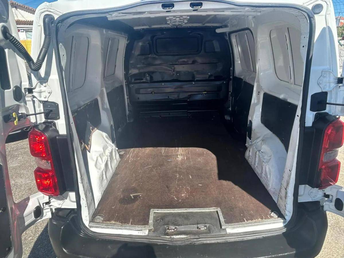 opel-vivaro-2019-diesel-1499cc