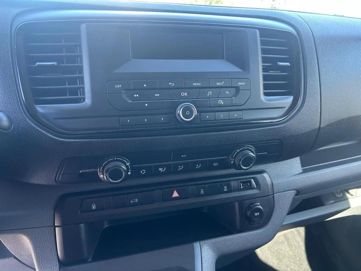 opel-vivaro-2019-diesel-1499cc