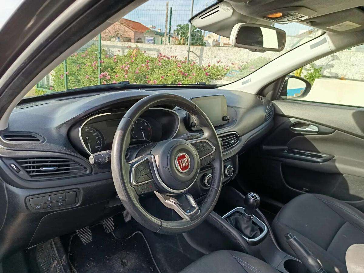 fiat-tipo-station-wagon-2021-gasolina-999cc
