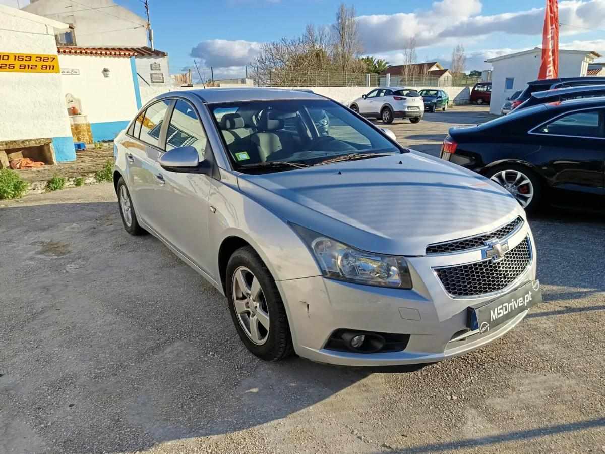 chevrolet-cruze-2009-gasolina-1598cc