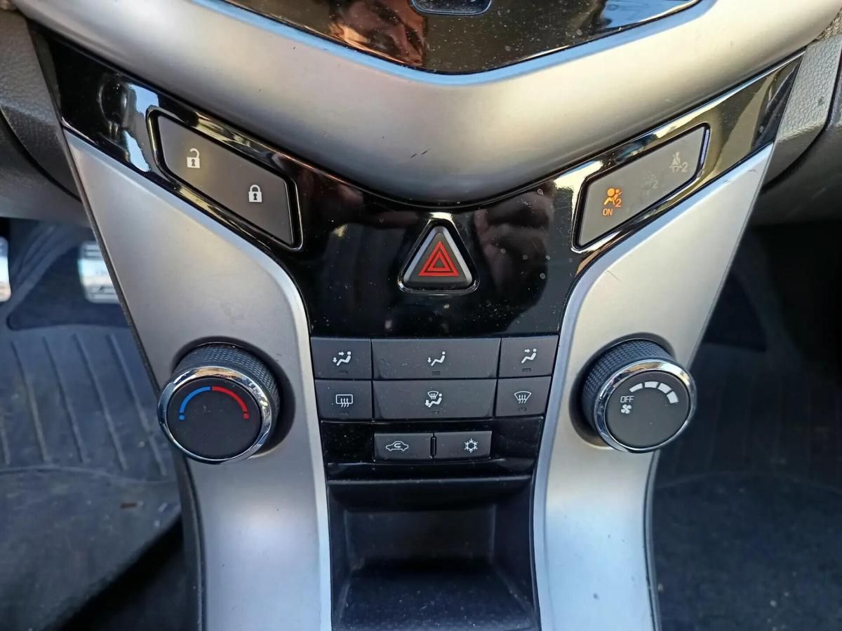 chevrolet-cruze-2009-gasolina-1598cc