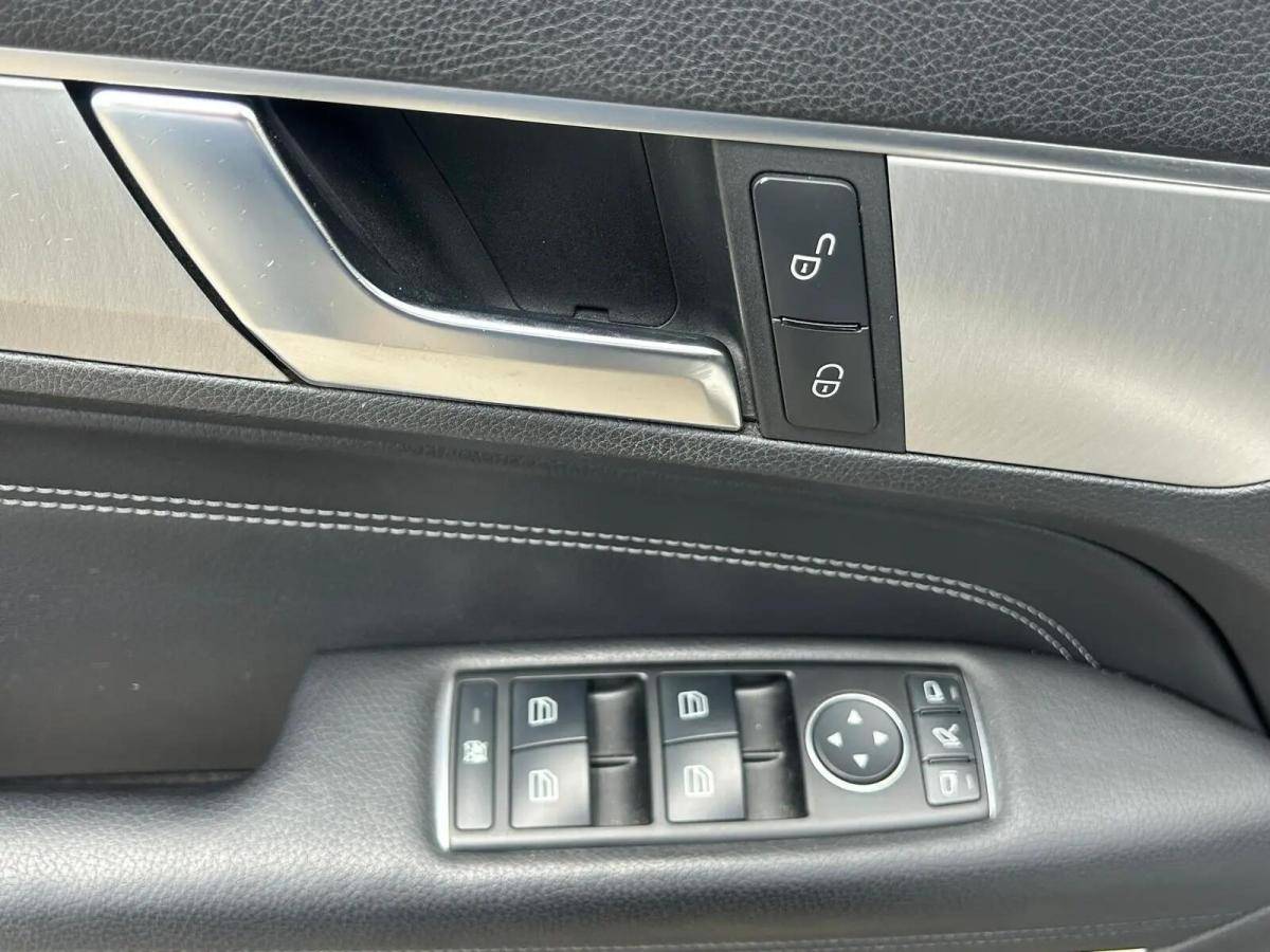 mercedes-benz-classe-e-e-220-bluetec-2015-diesel-2143cc
