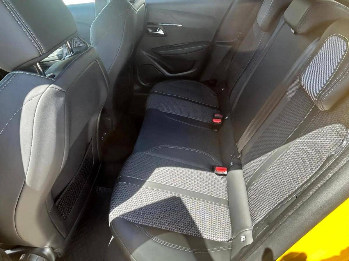 peugeot-208-2023-gasolina-1199cc