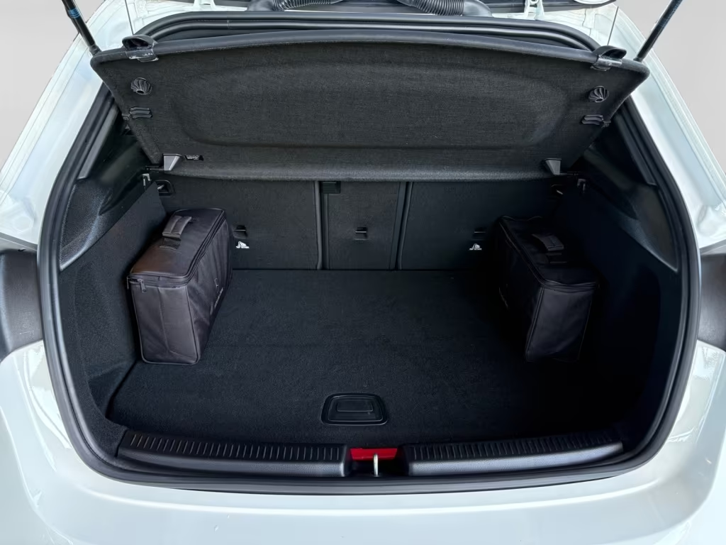 mercedes-benz-classe-a-a-250-e-2022-gasolina-1332cc