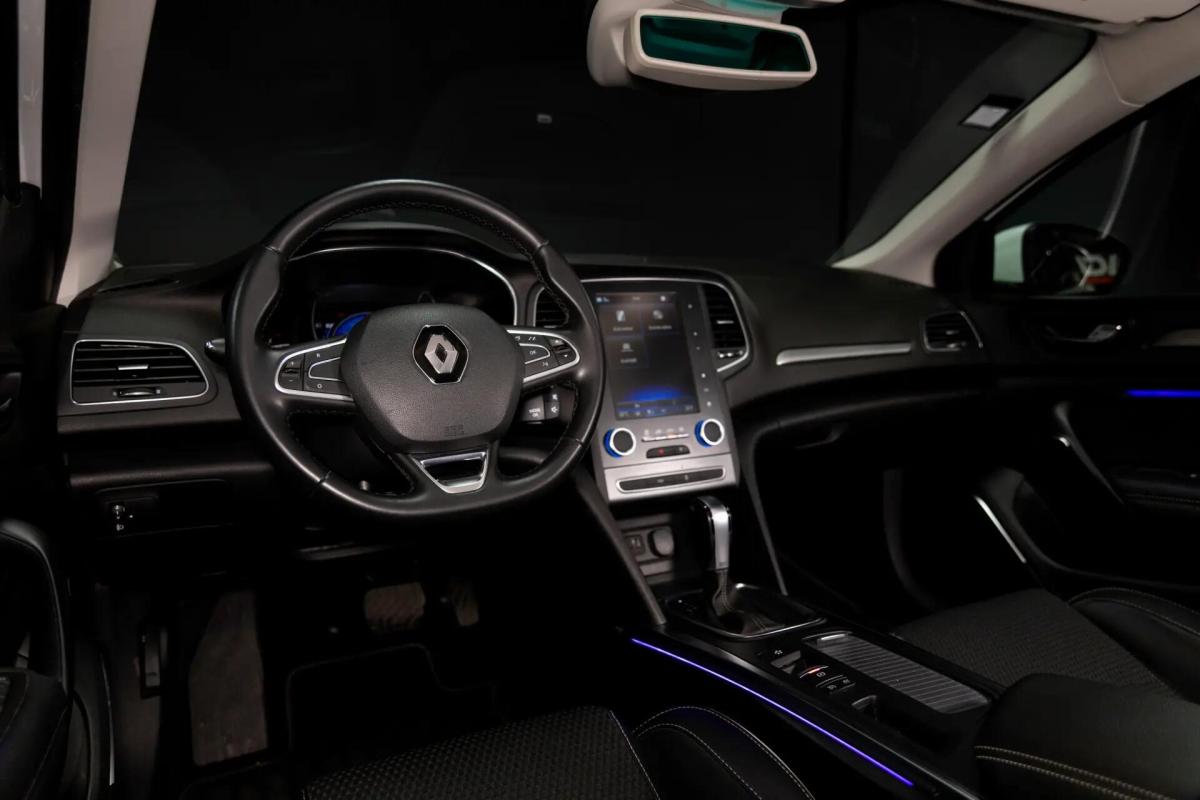 renault-megane-sport-tourer-2017-gasolina-1197cc