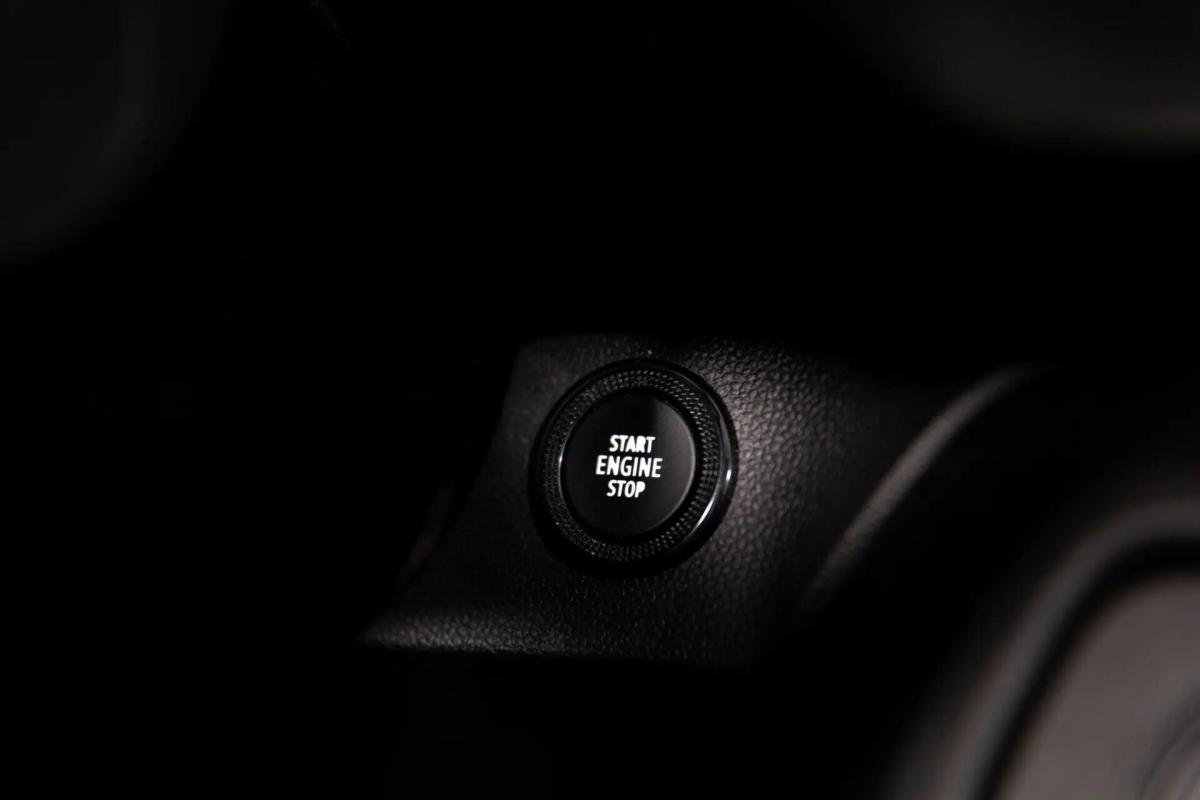 dacia-sandero-2023-gpl-999cc