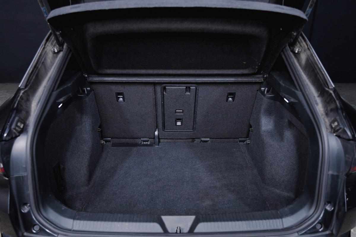 volkswagen-id-4-pro-performance-77-kwh-2021-eletrico