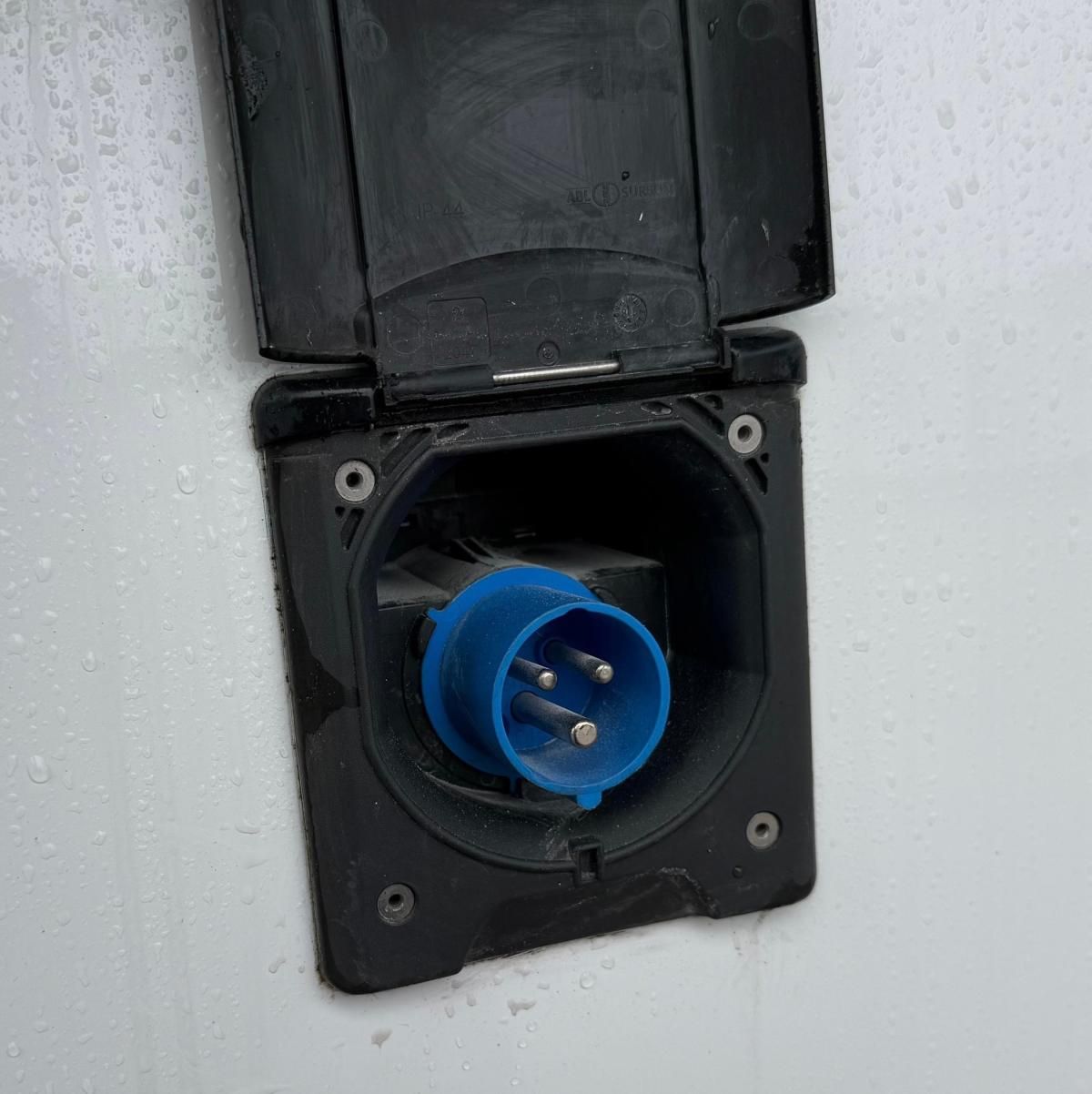 opel-vivaro-2020-diesel-1499cc