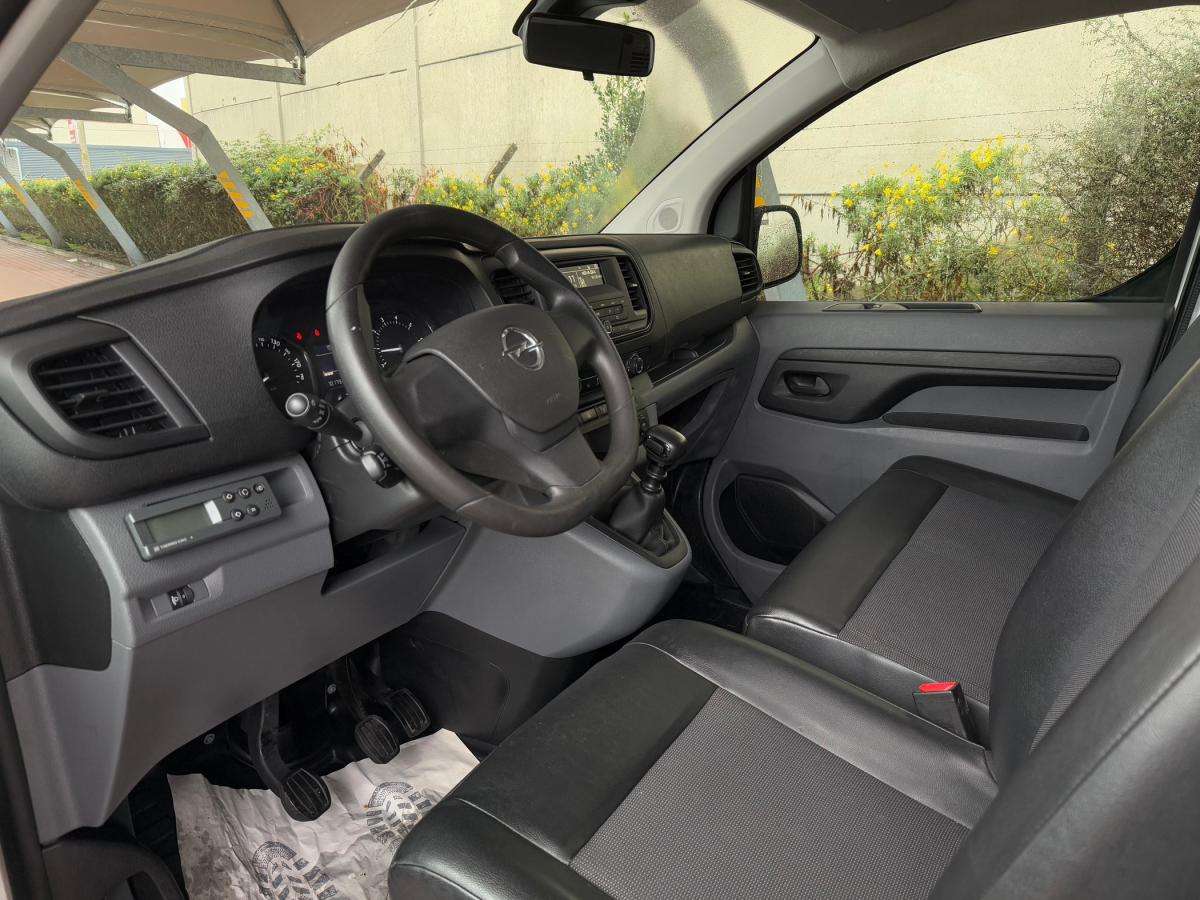 opel-vivaro-2020-diesel-1499cc