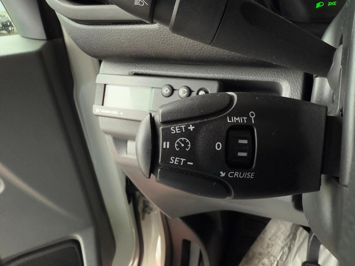 opel-vivaro-2020-diesel-1499cc